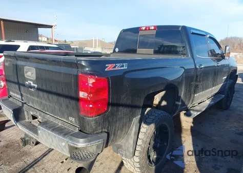 2016 Chevrolet Silverado 2500Hd Ltz из США, поврежденный, VIN 1GC1KWE8XGF240132